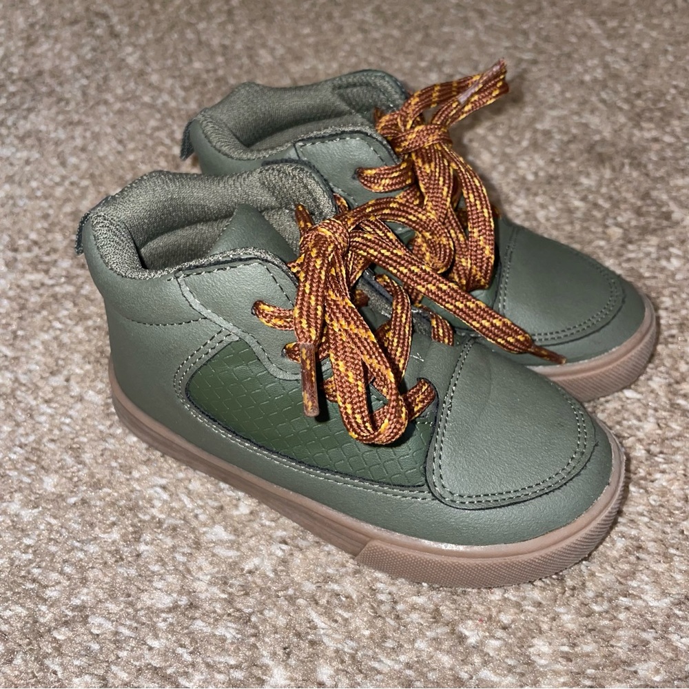 Oshkosh B’Gosh Toddler Boots